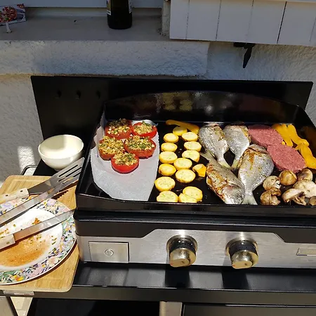 Casa vacanze Maison Complète Cap D'agde Au Calme Avec Jardin *
