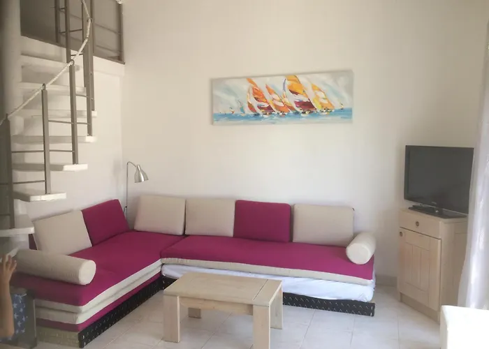 Casa de Férias Maison Complete Cap D'agde Au Calme Avec Jardin *